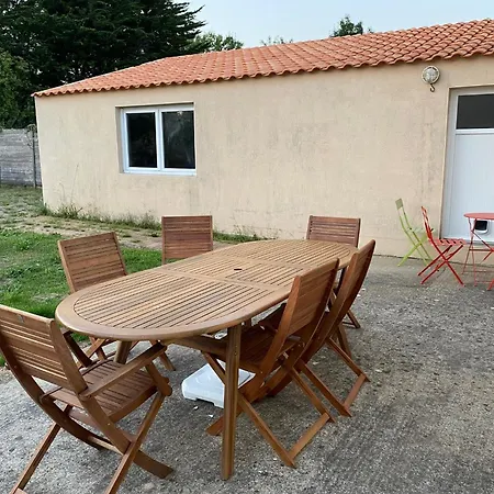 Maison Familiale La Baie 10 Ps En Cote De Jade * לה ברנרי-אן-רץ