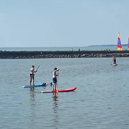 בית נופש Maison Familiale La Baie 10 Ps En Cote De Jade לה ברנרי-אן-רץ