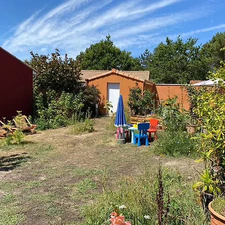 Maison Familiale Mitoyenne La Baie Pour 10 Ps 度假居