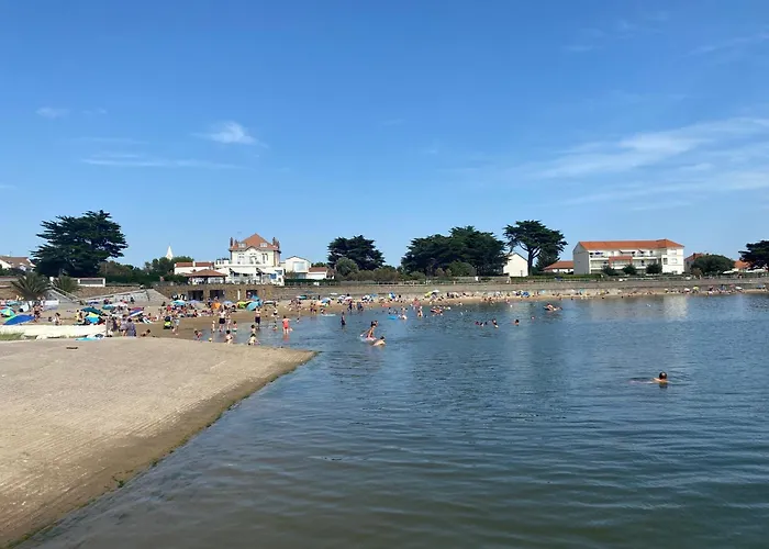 Maison Familiale La Baie 10 Ps En Cote De Jade Feriehus